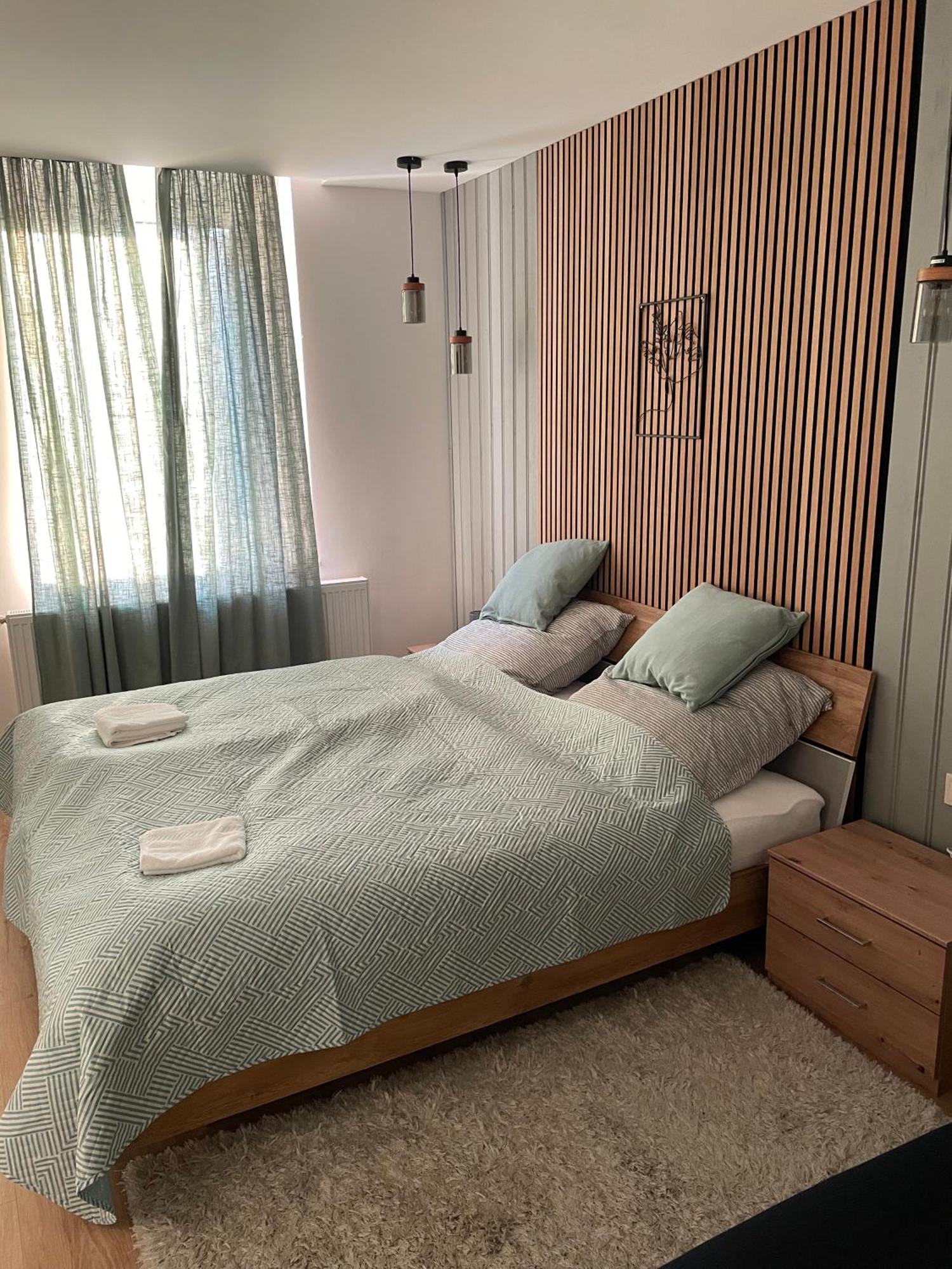 Peterfia Boutique Apartments Дебрецен Экстерьер фото